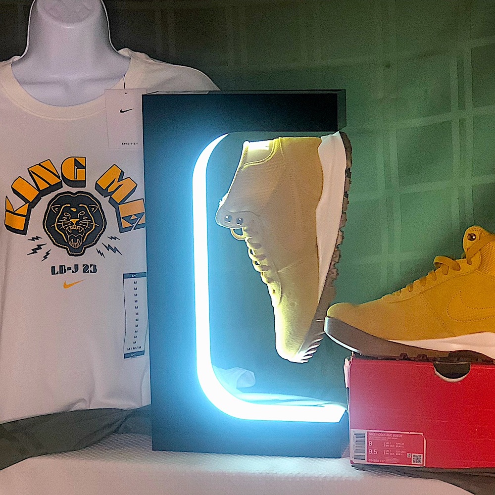 Nike hoodland suede sneakers